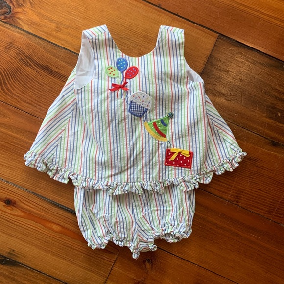 zuccini Other - Two piece birthday outfit